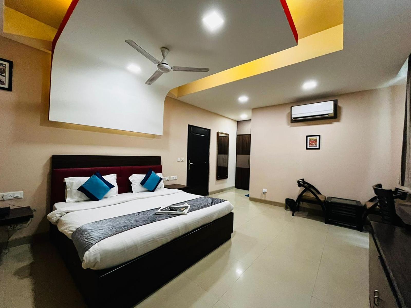 Hotel Mvr Stay By Admire Inn Noida Exterior foto